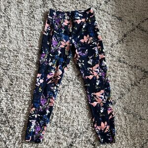 POP Fit Women's Floral Leggings in Navy and Pink